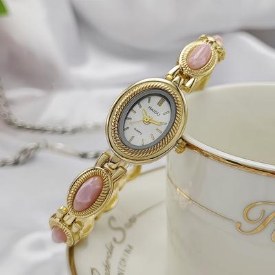 Dámské náramkové hodinky s kamínky Vintage oválný ciferník Elegantní křemenné hodinky Dárek pro ni Přítelkyni Maminku Manželku