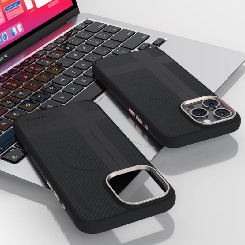 Blue Ape Mr. Dual-Tone Aramid Fiber Case for iPhone 16 Pro