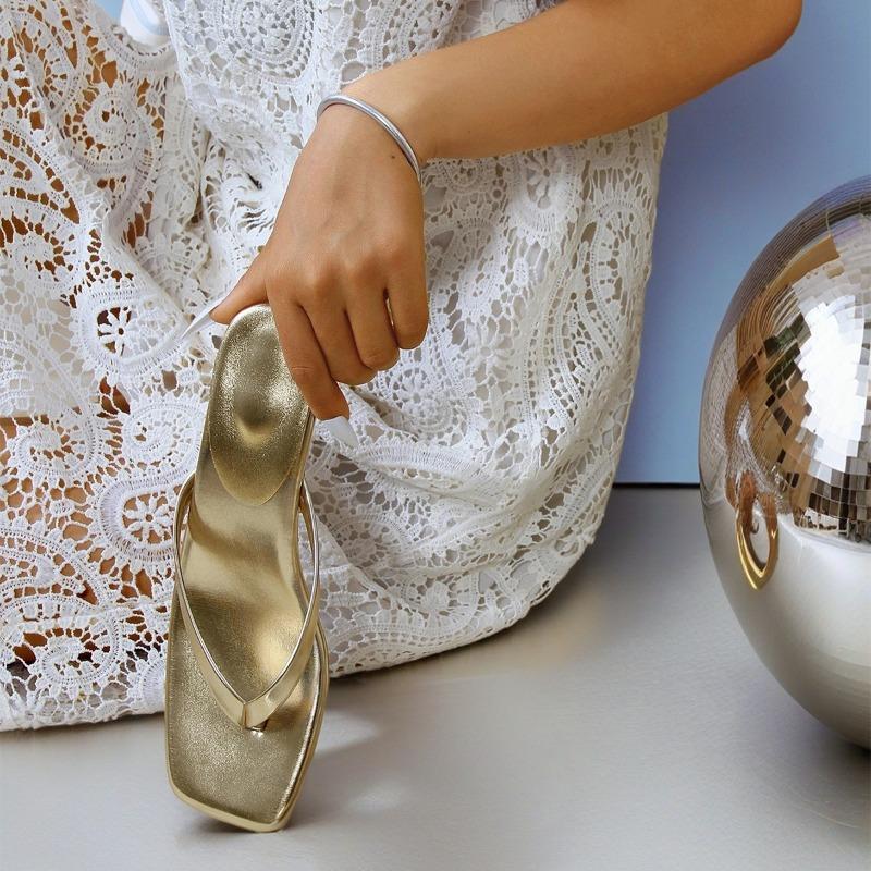 Fashion Ladies Slippers In The Summer of 2025, The New Fashion, Leisure, Elegance and Non-slip Stiletto Slippers Indoor Work Shoes.