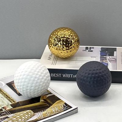 Einfache, moderne geometrische graue Goldkugel-Ornamente, kreatives Golfmodell, Wohnzimmer, Eingang, Weinschrank-Dekoration