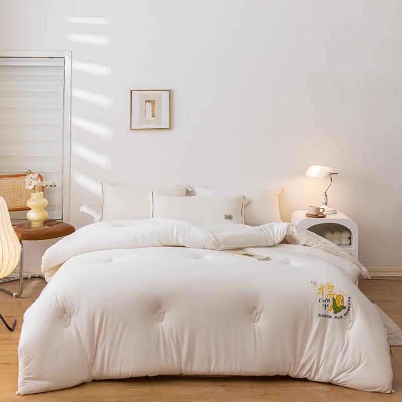 Mr. Gong's A-Class Corn Fiber Quilt