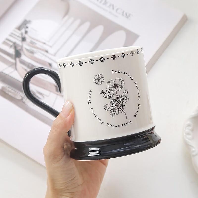 Elegant Rose Retro Ceramic Mug