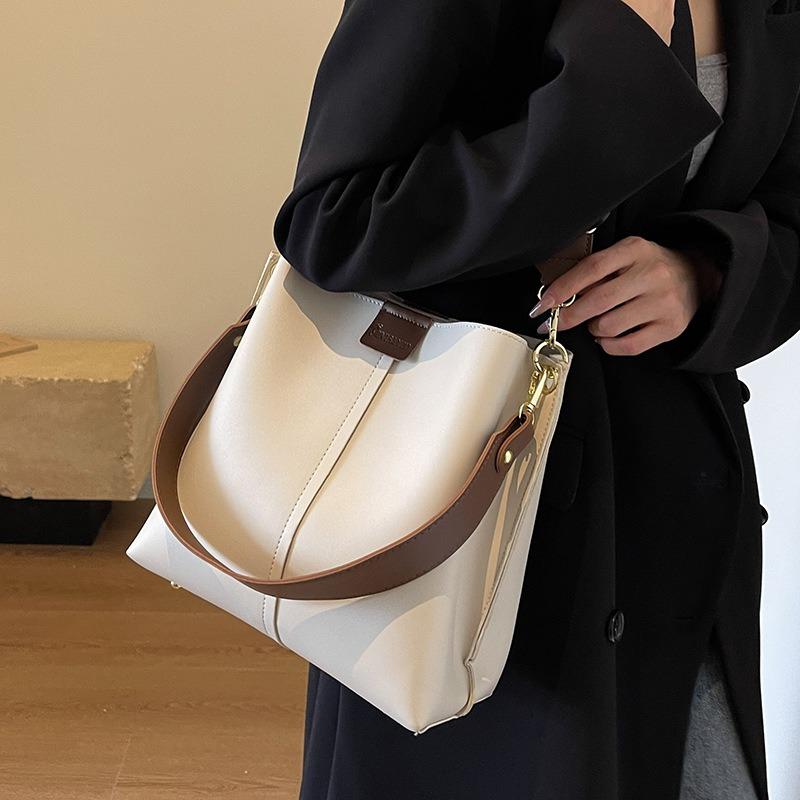 Women's Two-Tone Bucket Bag Stylish Faux Leather Crossbody Bag with Adjustable Strap Fashion Contrast-Trim Shoulder Bag