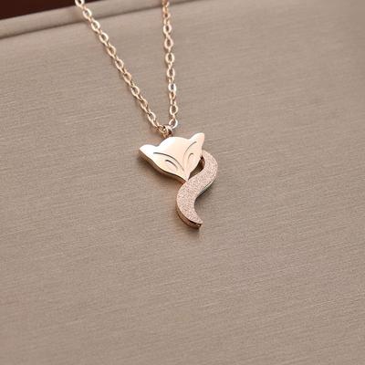 Collana Volpe Opaca in Acciaio al Titanio Femminile Catena Clavicola Ciondolo Gioielli in Acciaio Inossidabile