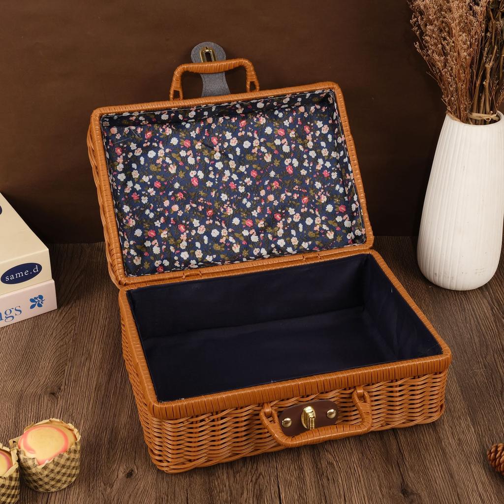 Retro Rattan Suitcase with Hand Gift Box Manual Woven Cosmetic Storage Box Wicker Rattan Picnic Laundry Baskets Home Storage