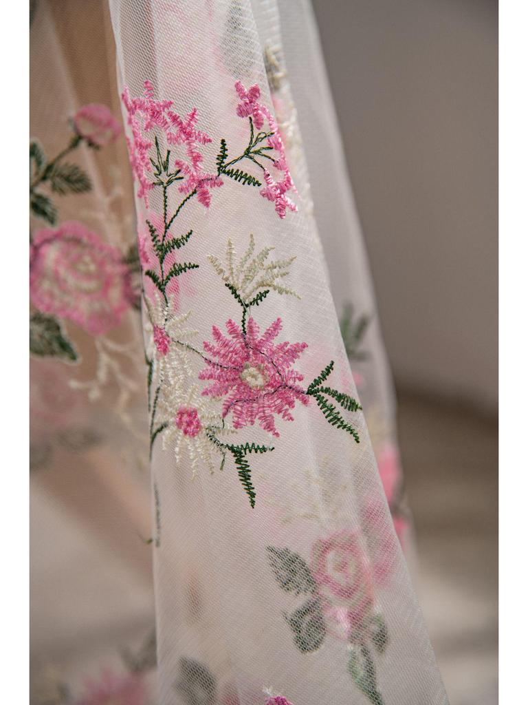 Imanqi Yun Pink Floral Embroidered Tablecloth and Cake Photography Backdrop