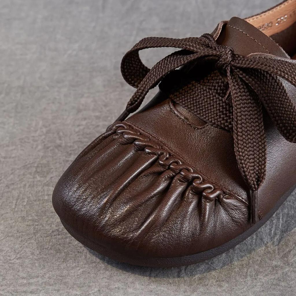 Johnature Handgefertigte Retro-Damen-Schuhe aus echtem Leder mit weicher Sohle, bequeme Schnürschuhe mit Falten und niedrigem Absatz