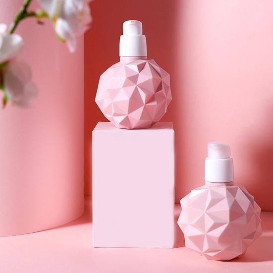 Ice Cream Design Fragrant Moisturizing Anti Dry Hand Lotion Milk Peach Essence