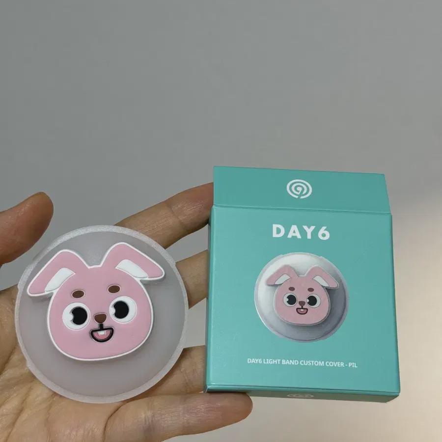 

Day6 Сделали Часы Кастомный Пикет