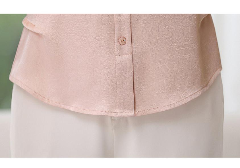 Mom's 2026 Autumn Stylish Lapel Shirt for Middle-aged & Elderly Women
