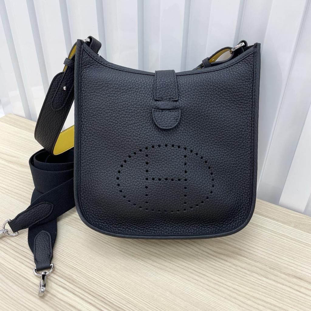 Camada Superior Couro de Vaca Bolsa Aiden Mink 2025 Novo Estilo Couro Genuíno Mini Bolsa Tote Fivela H Padrão Vazado Bolsa de Ombro Único