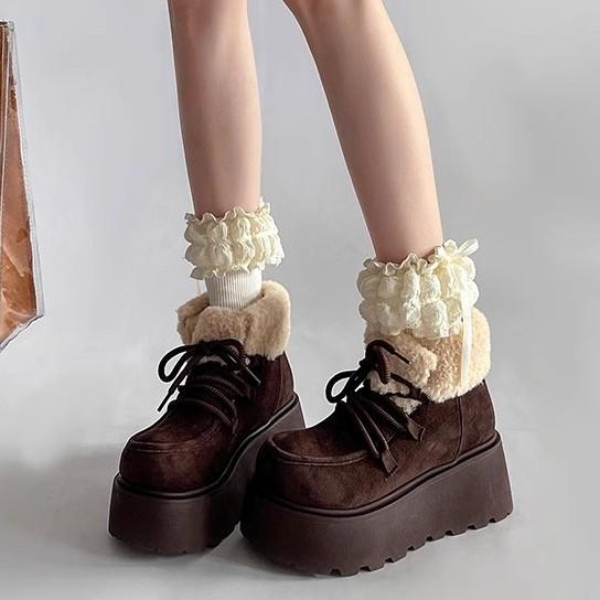 Retro matte snøstøvler dame høst og vinter 2025 ny mote avslappet fløyel varm korte fluffy bomullssko