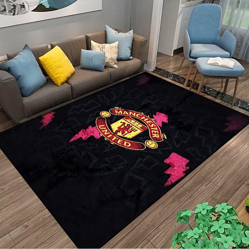 Dywan z Logo Manchester United, Czarny Tło, Dekoracja dla Fana Sportu Odpowiedni do użytku jako antypoślizg do salonu sypialni sof