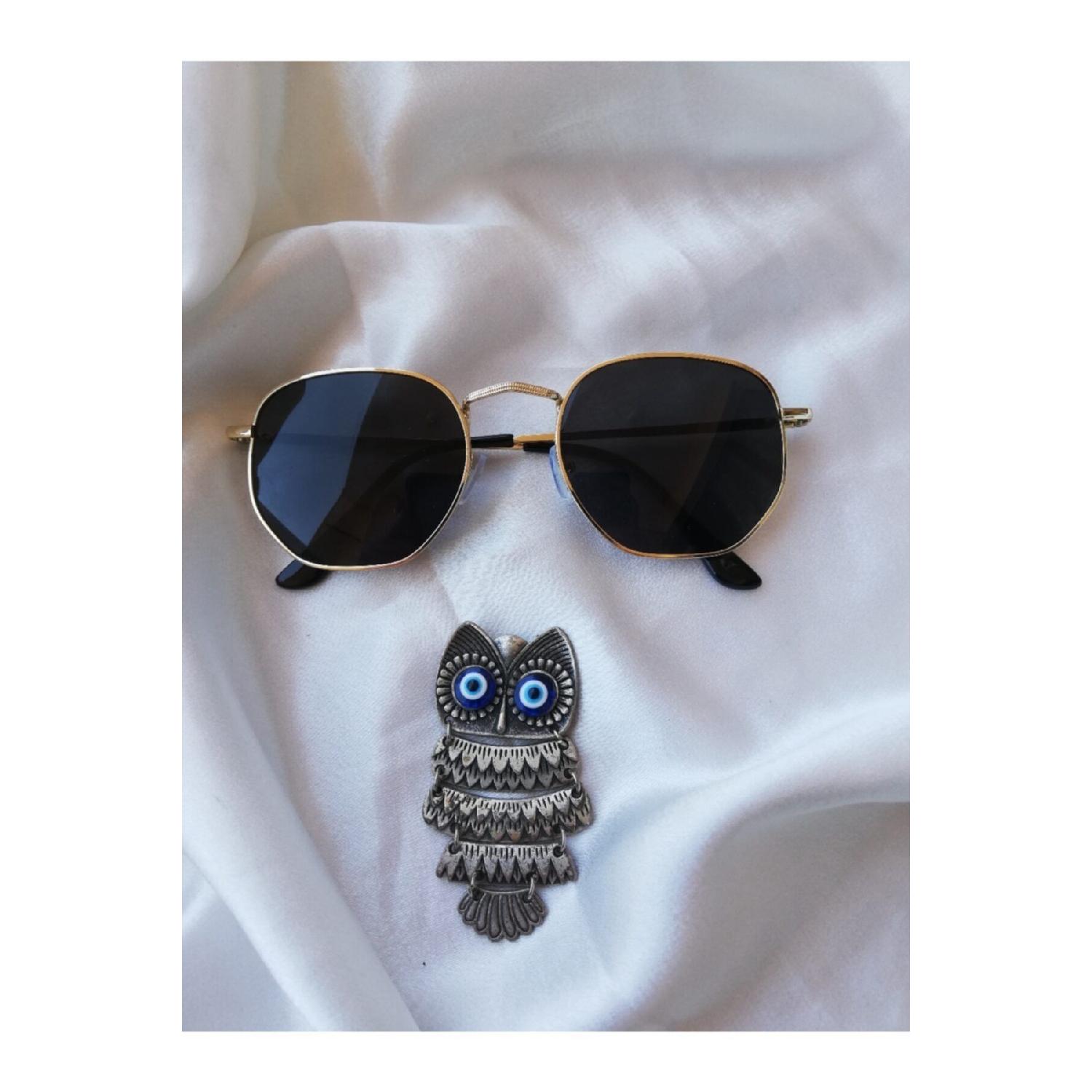 

Солнцезащитные очки унисекс чёрный