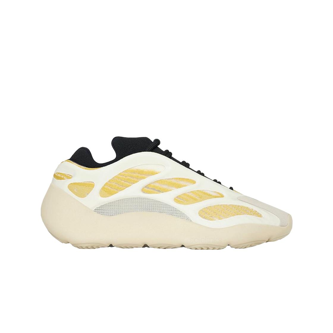 

Adidas Yeezy 700 V3 Safflower 225