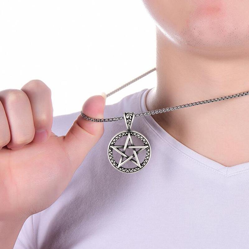 New Korean Style Fashionable Versatile Pentagram Pendant Necklace with Hollowed Out Moon Pentagram