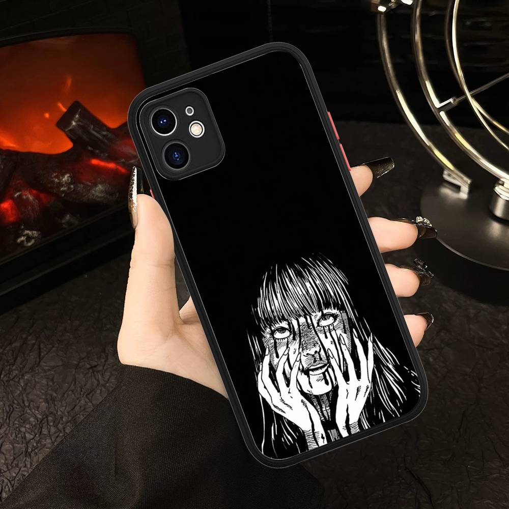 Junji Itos Tomies Phone Case For IPhone 16 15 14 13 12 11 Pro Max Plus X XS MAX Black Matte Phone Fundas