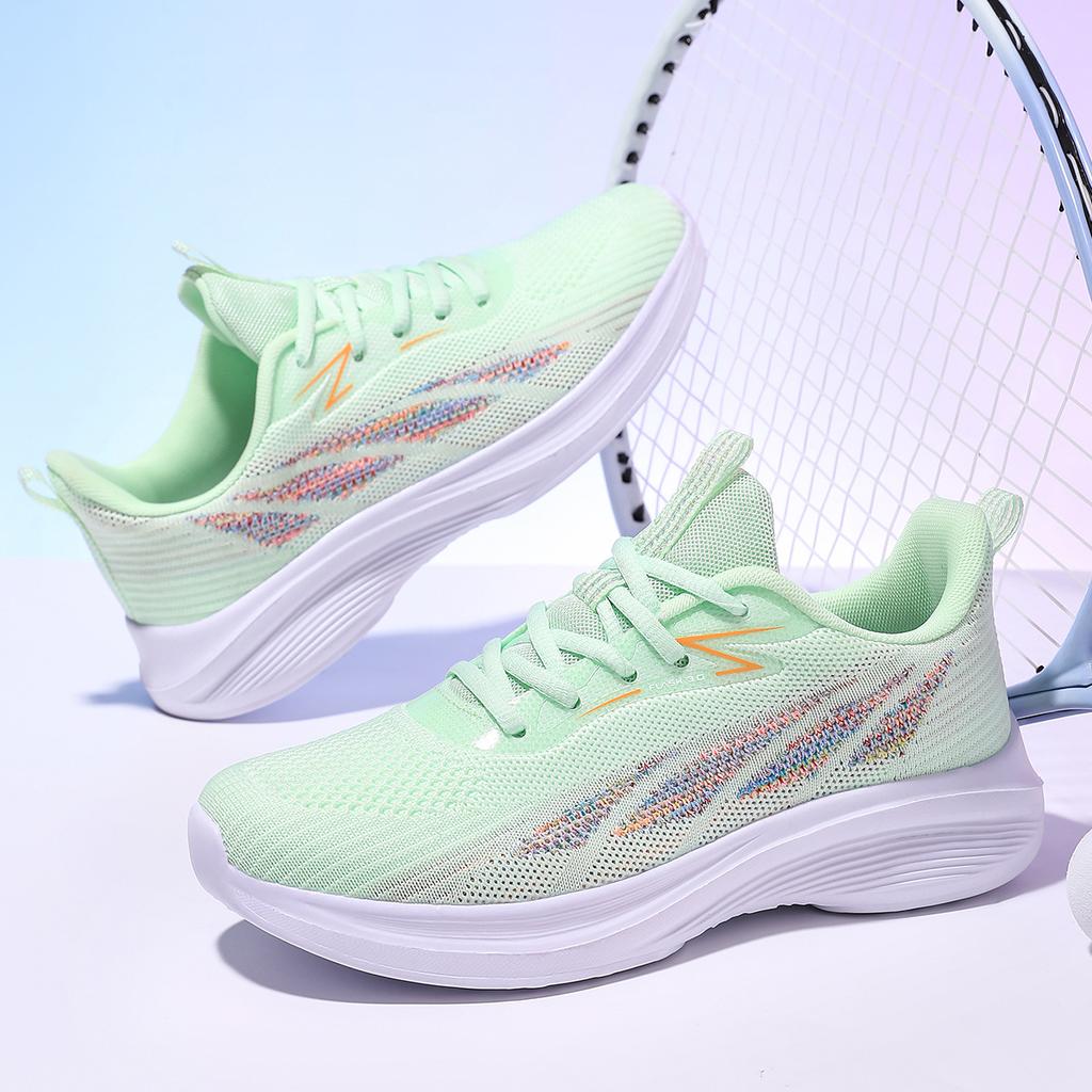 New fly-woven mesh sports and leisure shoes women's soft-soled lightweight running shoes