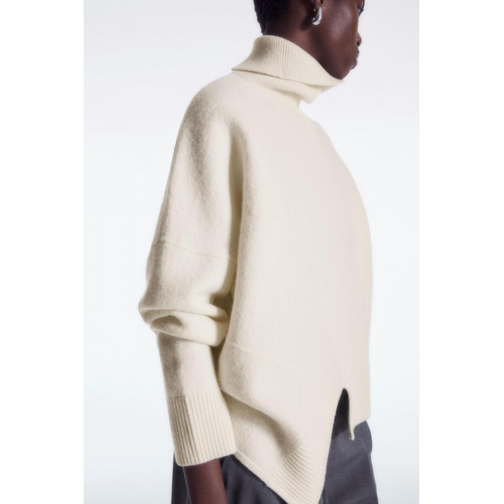 

Асимметричный свитер из шерсти мериноса Cos Japan white/L