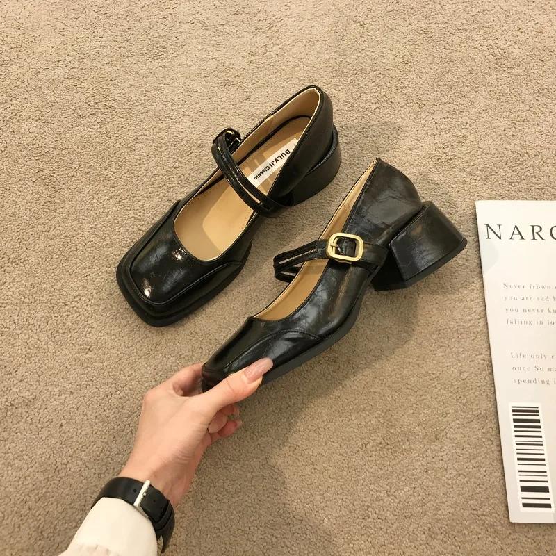 2024 Womens Mary Jane Shoes Fashionable Solid Color Simple College Style Low Heel Women's Shoes Casual Retro Small Leather Shoes