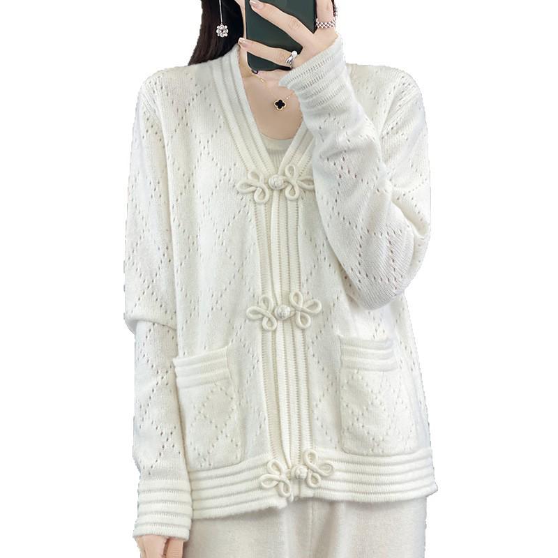 2025 Autumn/Winter Women's Pure Wool Cardigan with Chinese Knot Jacquard & Pockets