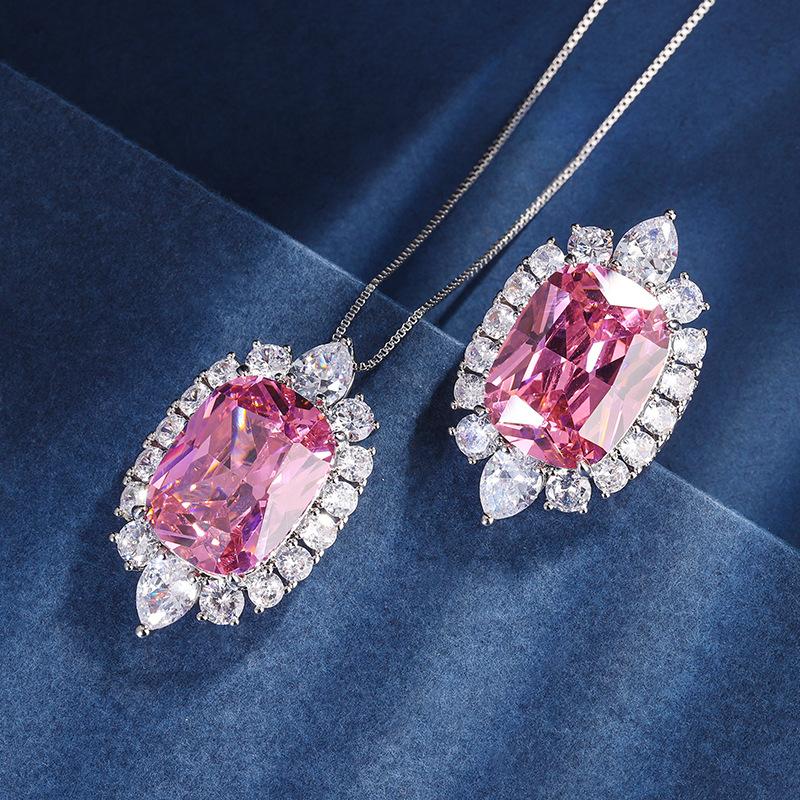 Jewelry Copper Bottom Gold-Plated Simulation Pink Diamond Temperament Light Luxury Pendant Ring Set Female Fat Square Owner 15 * 20