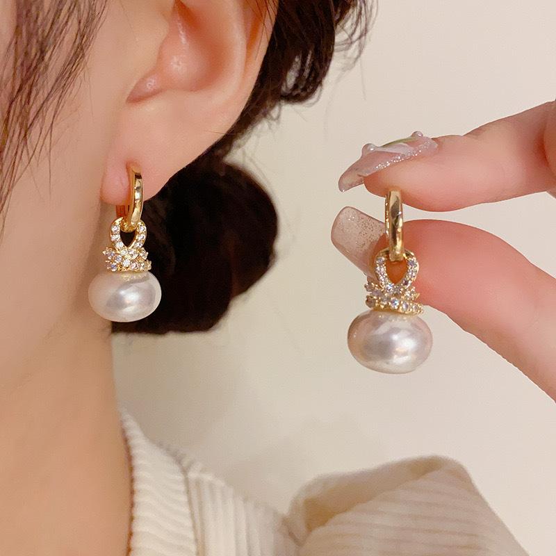 2024 Korean Fashion Bread Bead Earrings: Easy Luxury and Trendy Design