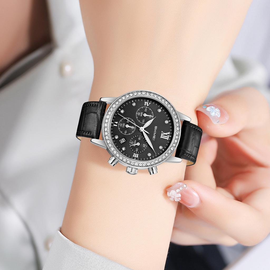 New women's watch high-value quartz watch multi-function three-eye six-hand chronograph watch