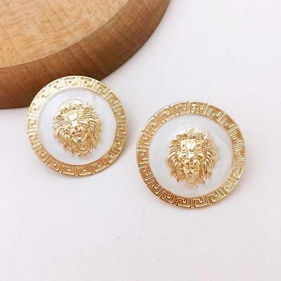 Embossed Pattern Enamel Lion Head Stud Earring for Women Round Earrings Post Hip Hop Exaggerated Earring Jewelry