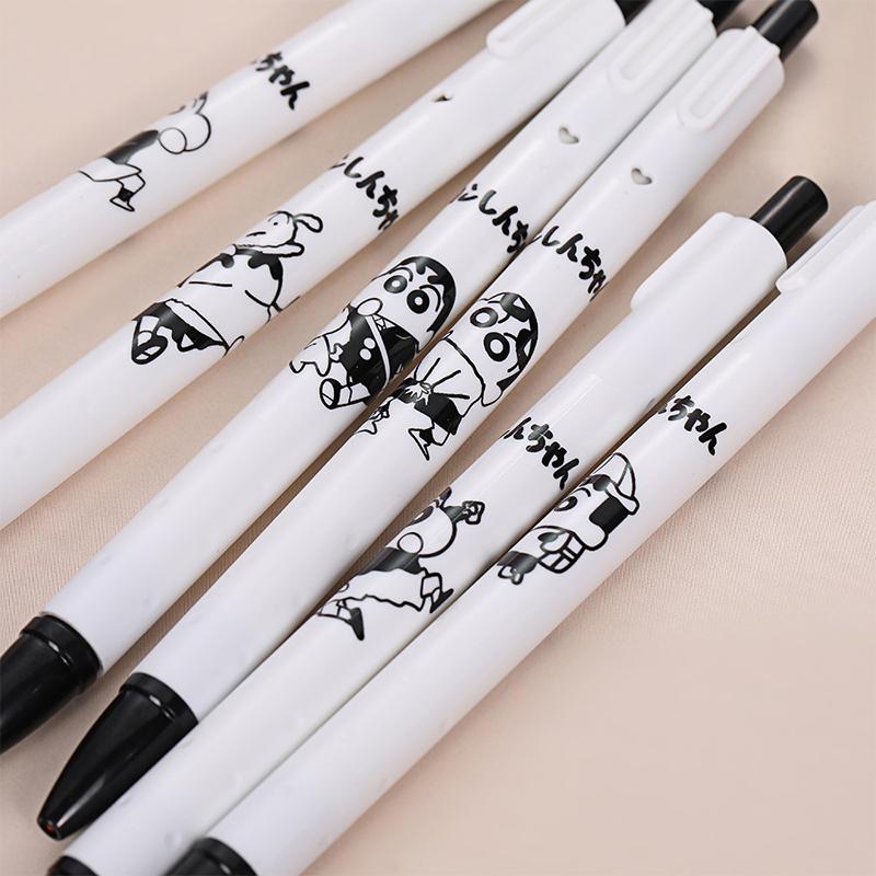 6 Stück Süße Crayon Shin-Chan Drücker Neutralstifte Kawaii Anime Schnelltrocknender Unterschreibstift Schüler Schreibwaren Bürobedarf Geschenk