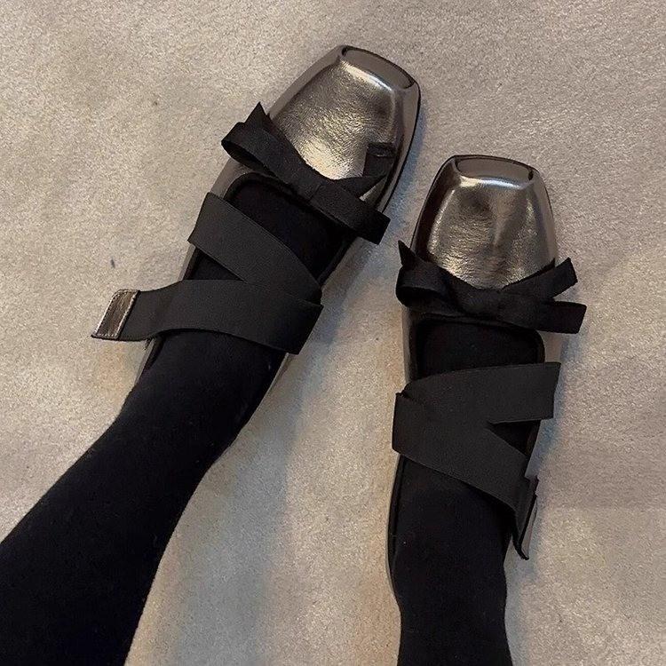 

Новые квадратные туфли Мэри Джейн женские весенне-осенние модные удобные туфли на плоской подошве с бантом тонкие легкие балетки 35 серебряный