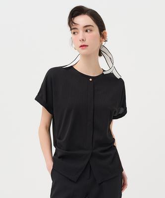 Pelimela T-Blouse Side Pleated Front Slit Blouse (Black)