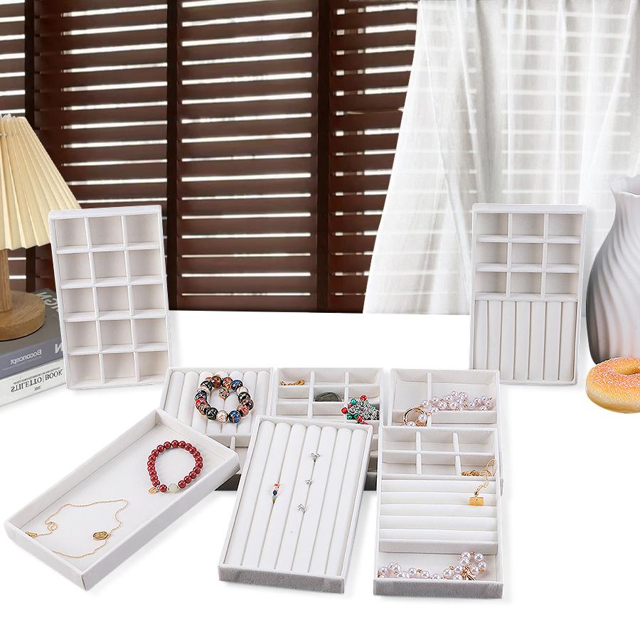 1 Stück, Beflockte Schmuckschatulle Schmuckschale, Farbe: beige