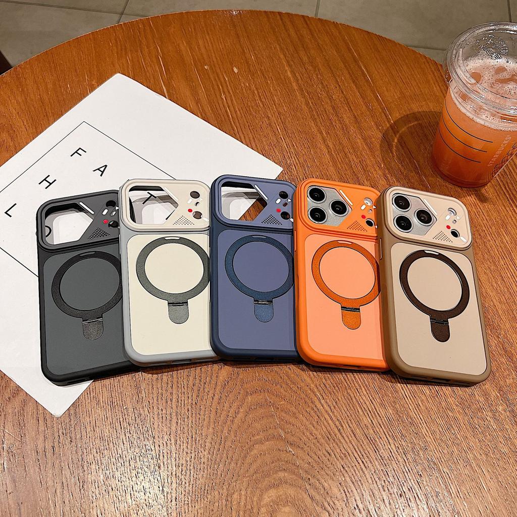 Applicable to Apple 17promax magnetic suction bracket, mobile phone case creative lens frame, iPhone16 anti-drop protective case 15.