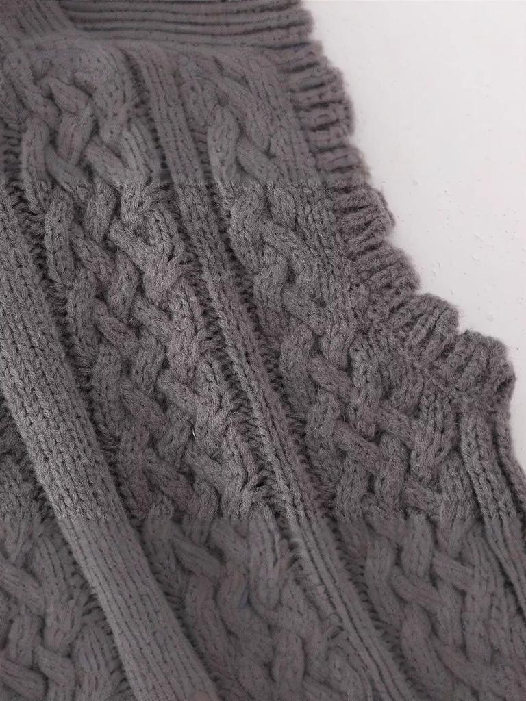 European American Women's Color Block Knit Sweater Vest