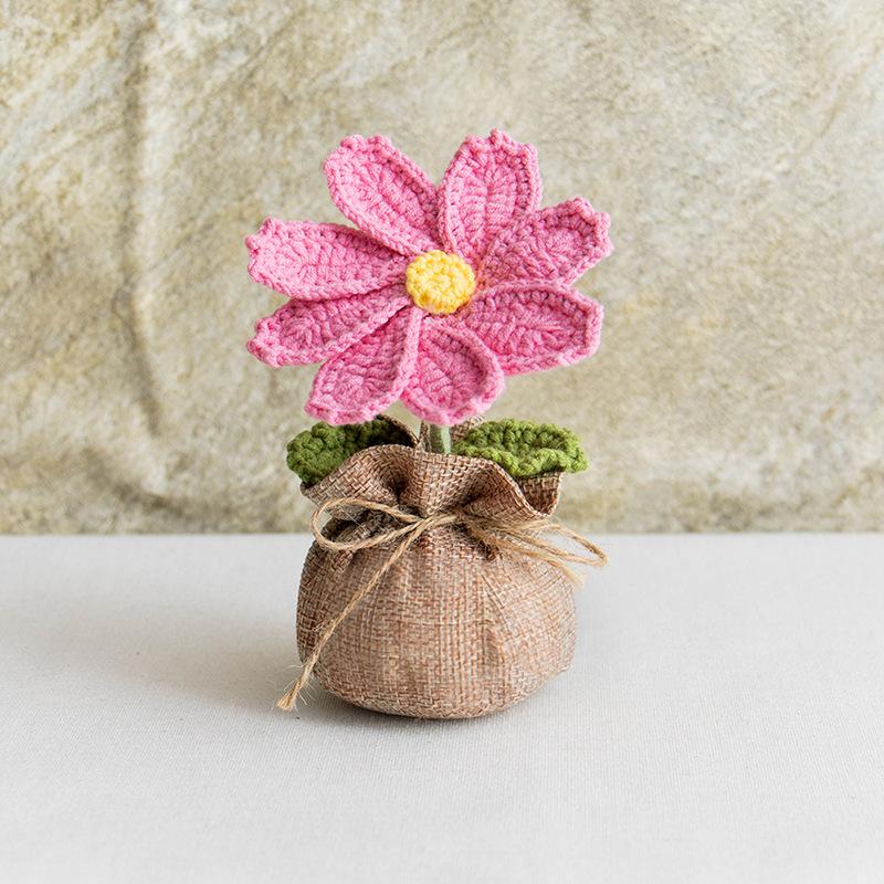 2025 Knitted Flowers Potted Cute Crochet Flowers Knitting Flower Wedding Guest Gift Crochet Rose Sunflower Table Decor