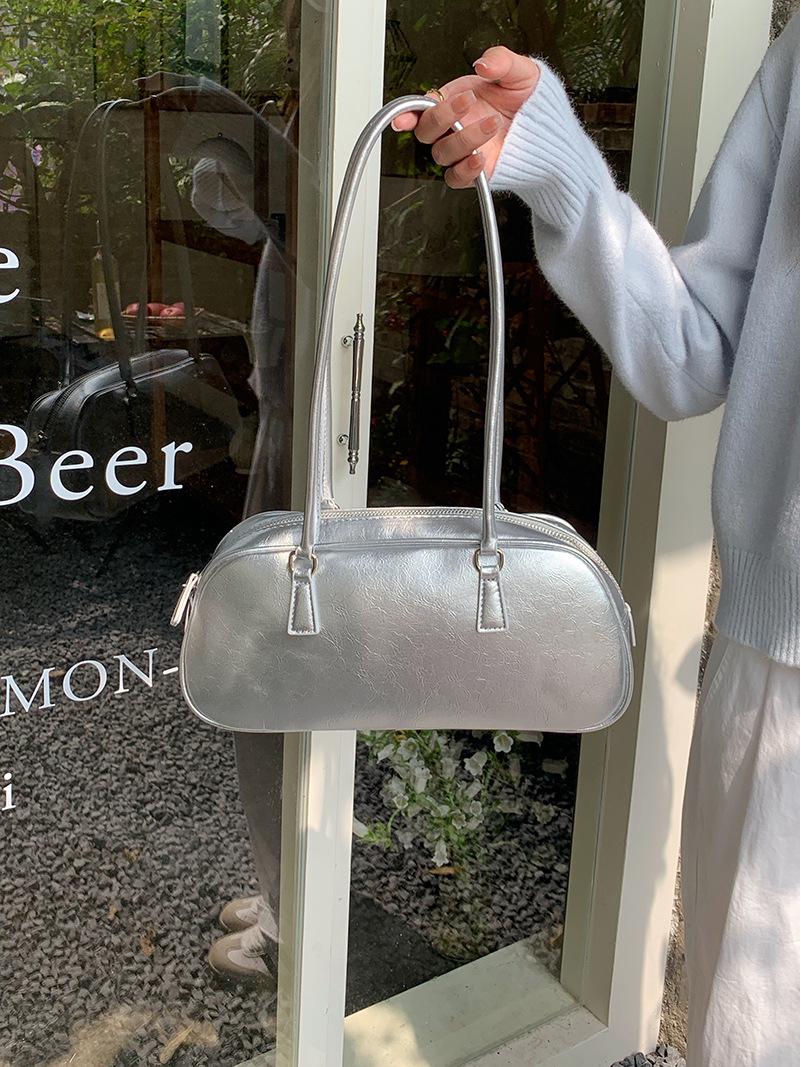 

Корейская серебристая сумка через плечо в балетном стиле, весна 2025: Модный и универсальный серебряный