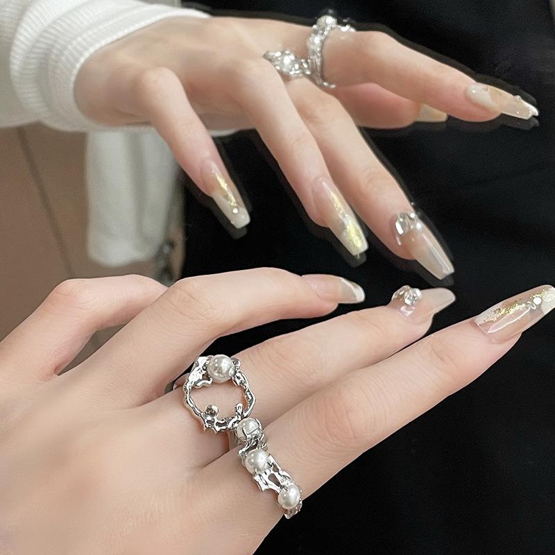 Niche Design French Pearl Ring Personality Women'S Folds Lava Cold Wind Advanced Sense Open Ring Tide