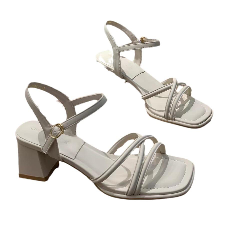 Sandals for women in summer 2025 fashionable mid heel with a single buckle strap and French style open toed high heels