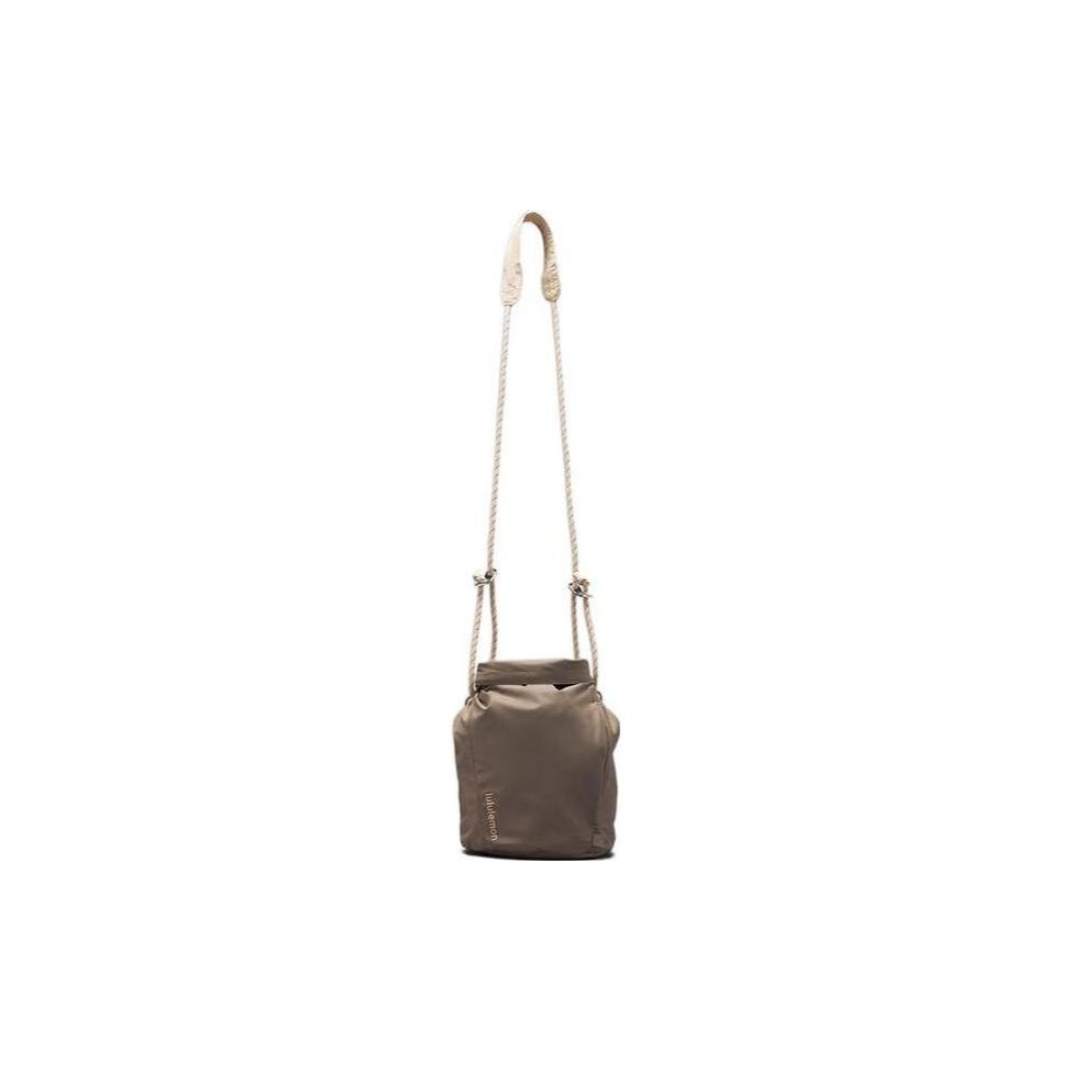 

Lululemon Roll Top 3L Waterproof Adjustable Strap Nylon Crossbody Bag Unisex bags LU9AXWS-NOMD Dark Khaki/Light Camel