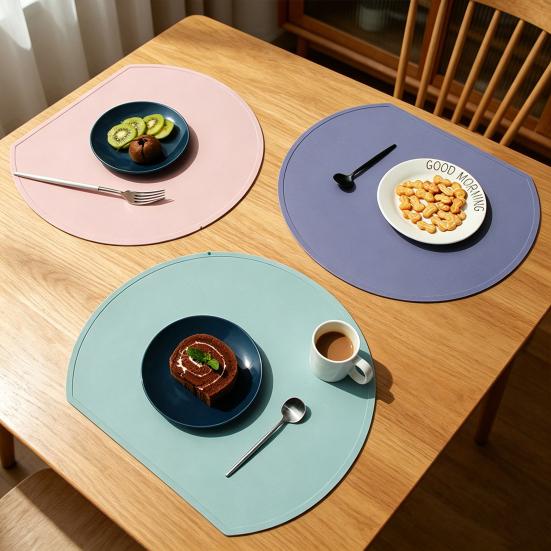 Silicone Placemats, Non-Slip Waterproof Dining Table Mat, Heat-Resistant Kitchen Placemat for Dining Room, Coffee Table, Countertop