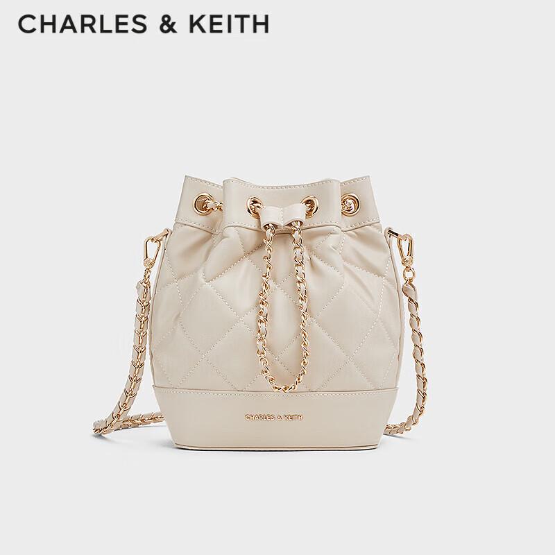 

CHARLES & KEITH Quilted Chain Shoulder Bucket Bag M