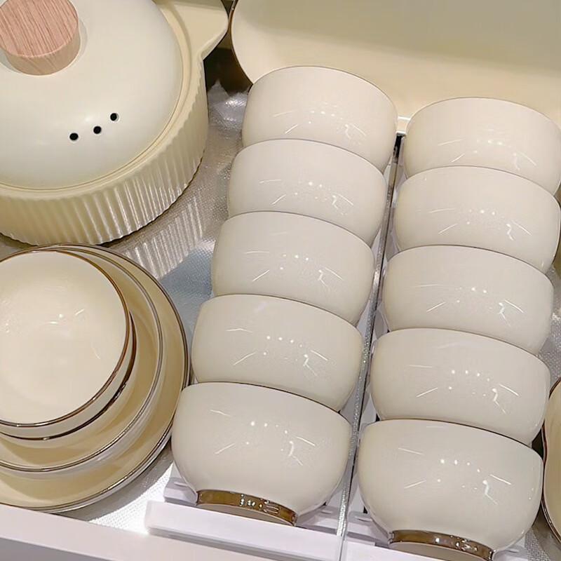 Cream Style High-Footed Ceramic Dinnerware Set