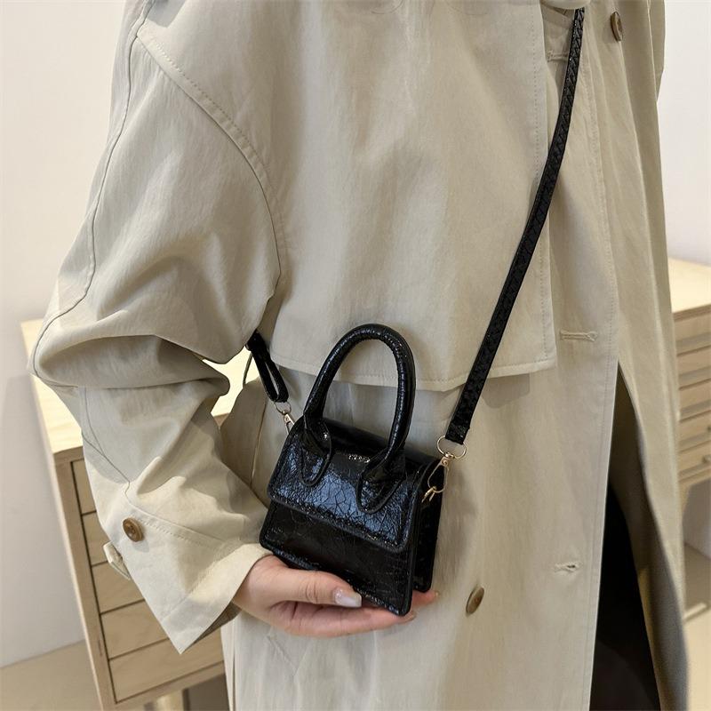 New portable high-end fashion and beauty simple retro casual mini shoulder messenger bag
