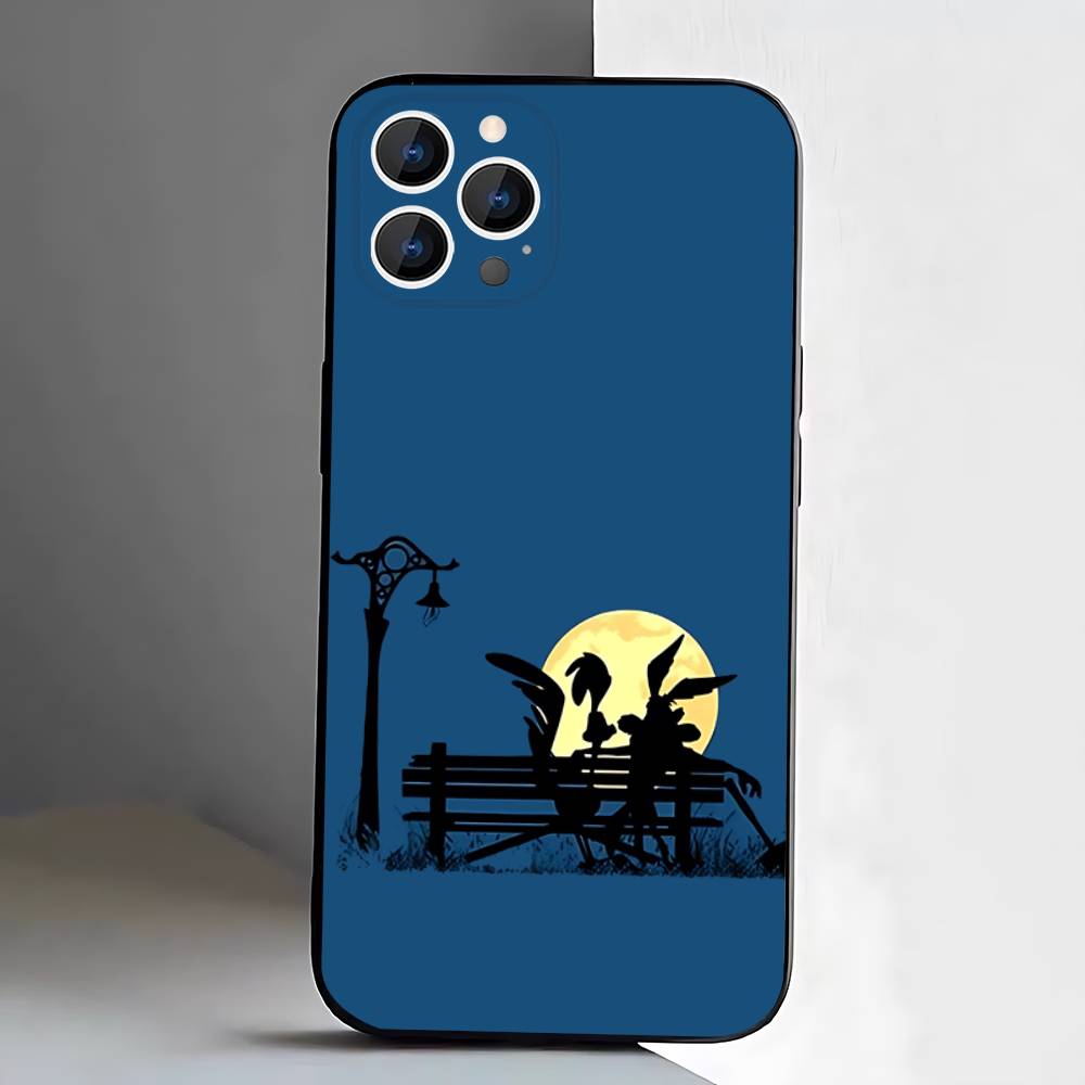 

Road R-Runner Willy C-Coyote Phone Case For iPhone 17,16,15,14,13,12,11,Pro,XS,Max,XR,Plus,E,SE4,Mini Black Soft Cover iPhoneXR