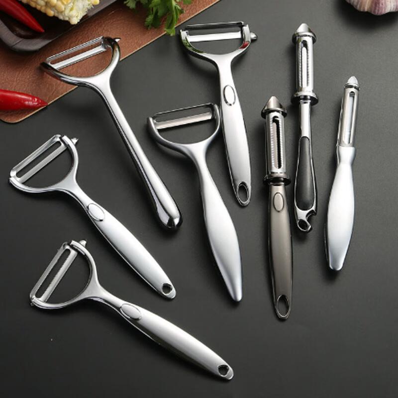 Gemüseschäler aus Edelstahl