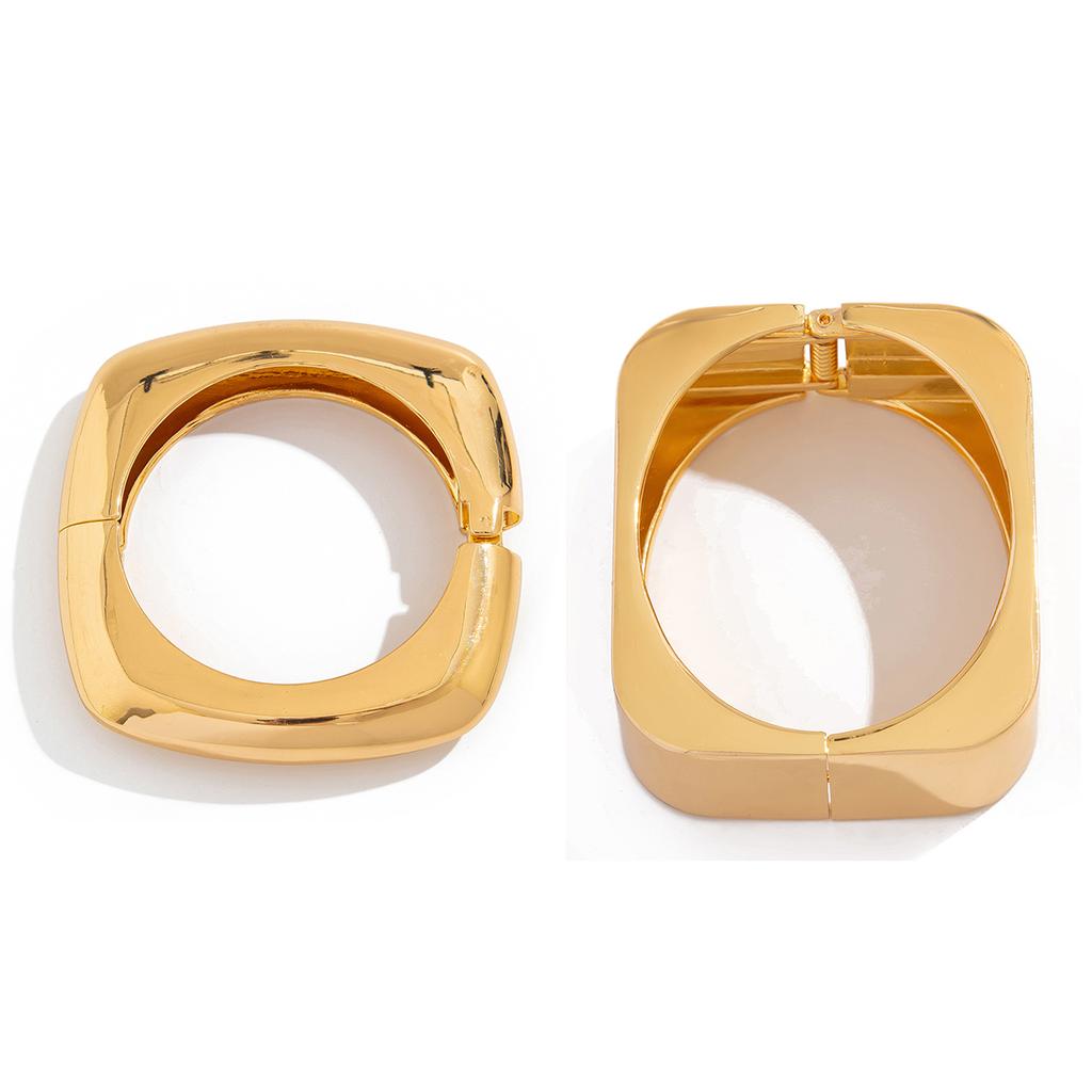 Salircon Simple Geometric Smooth Metal Cuff Bangles for Women Trending Punk Gold Color Spring Bracelets Party Banquet Jewelry