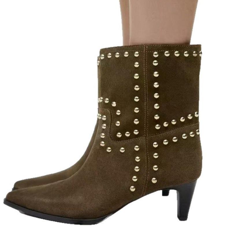 New Large-sized Pointed-toe Rivet Women's for Casual Shoes and Versatile Single Boots