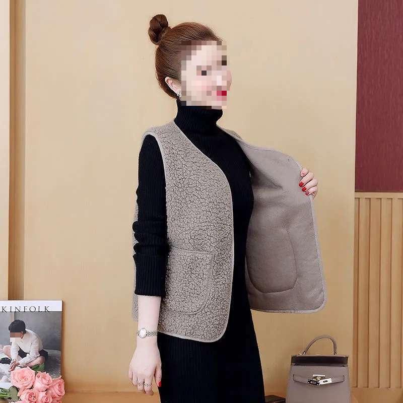 Trendy Women's Imitation Lambswool Vest Cardigan - New 2026 Spring/Autumn Sleeveless Outerwear