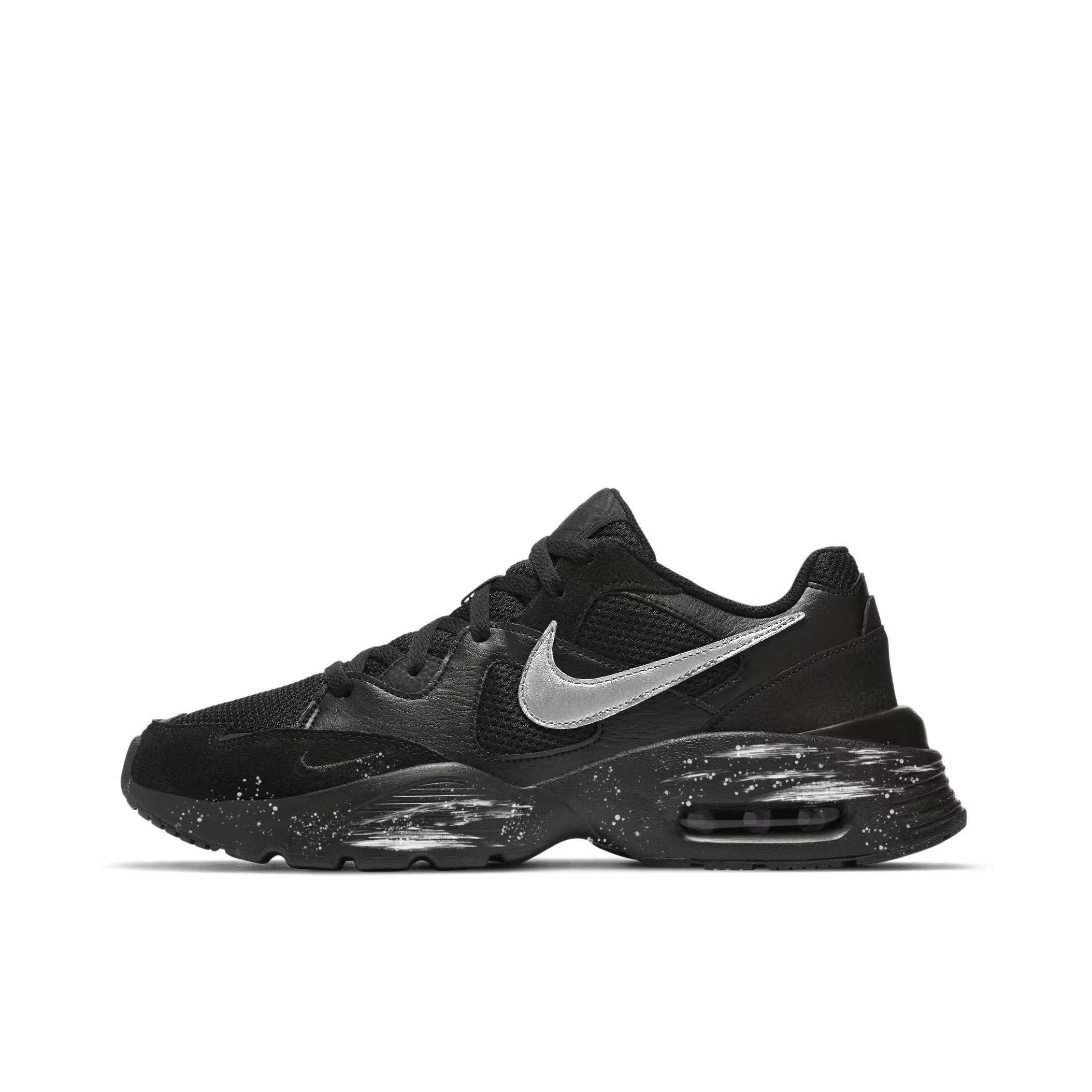 

Nike Air Max Fusion Cushioning Slip Resistant Abrasion Resistant Low top Running Shoes Men s Silver Black CJ1670-001(Team1952-) 41